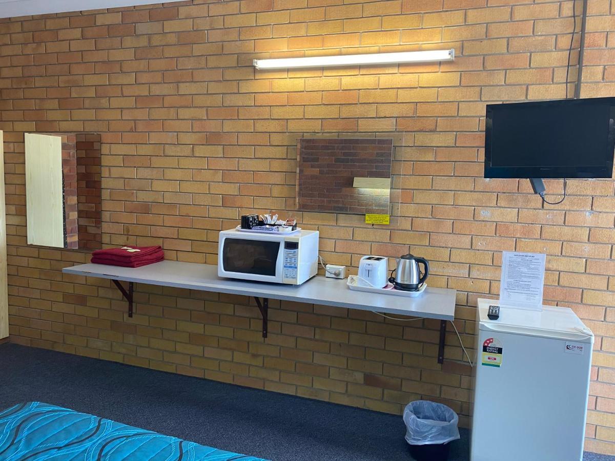 Glen Innes Lodge Motel Bagian luar foto