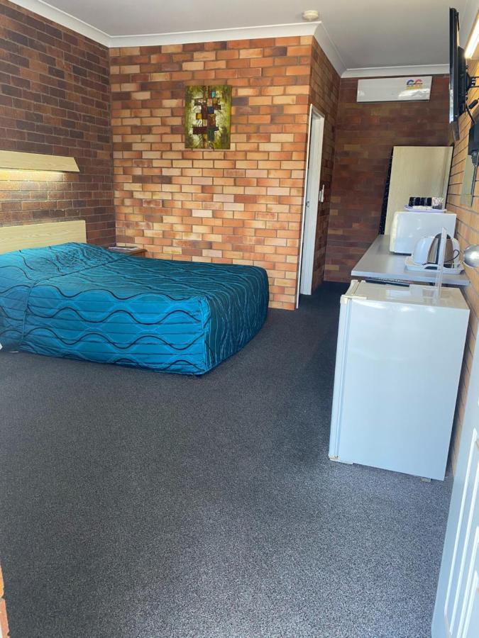Glen Innes Lodge Motel Bagian luar foto